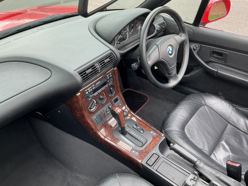 BMW Z3 1.9 2dr Auto Red #2