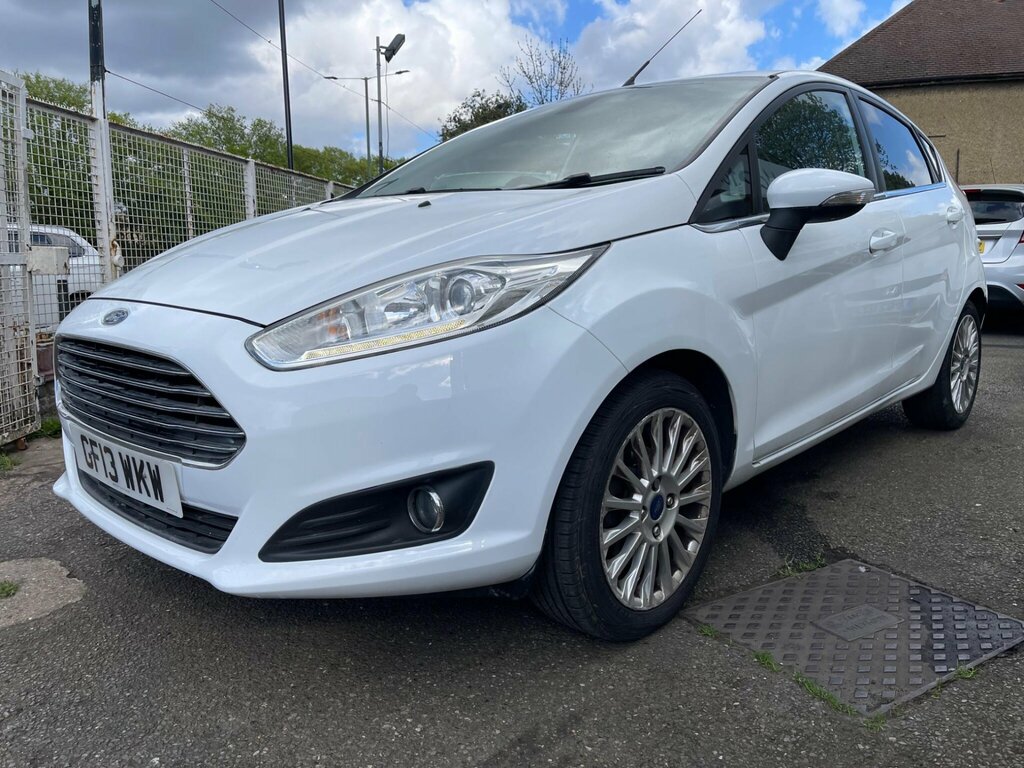 Ford Fiesta 1.0T Ecoboost Titanium Euro 5 Ss GF13WKW White #6