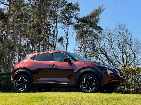 Nissan Juke Dig-t N-connecta Dct LV72FTA Red #4