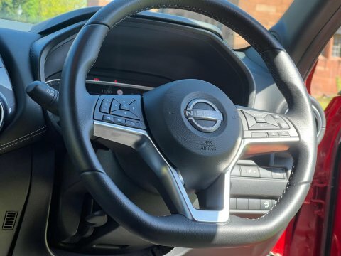 Nissan Juke Dig-t N-connecta Dct GU23AKX Red #4