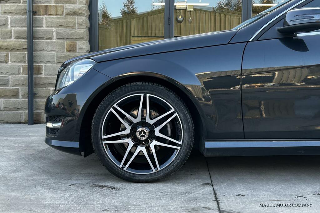 Mercedes-Benz C Class 2.1 C250 Cdi Blueefficiency Amg Sport Plus Coupe 2 ST13PZO Black #4