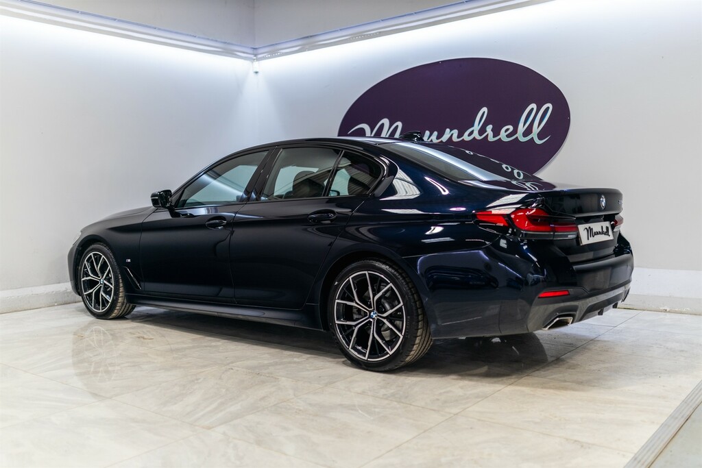 BMW 5 Series 2.0 520D Mht M Sport Saloon Hybrid Step AE71FJN Black #4