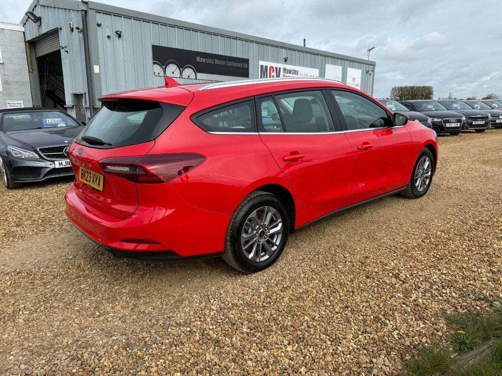 Ford Focus 1L Titanium BK23XYA Red #3