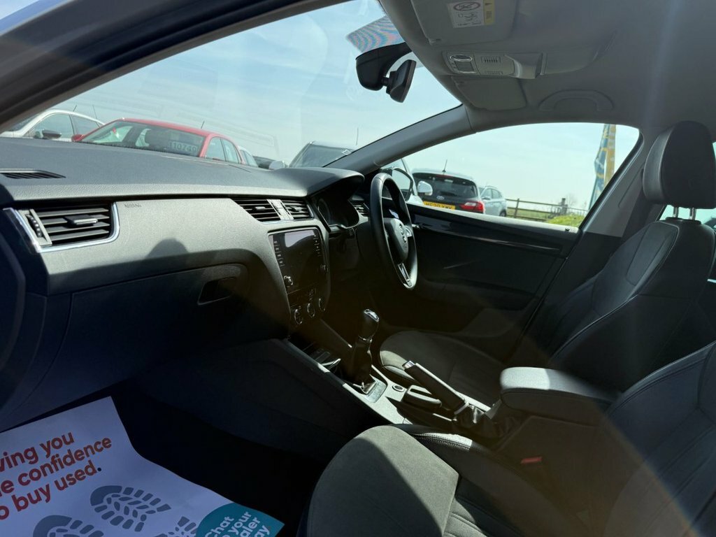 Skoda Octavia 1.5L Se L Silver #4