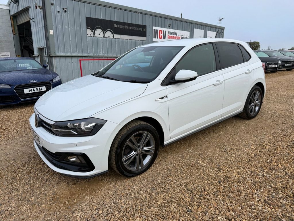 Volkswagen Polo 1L R-line White