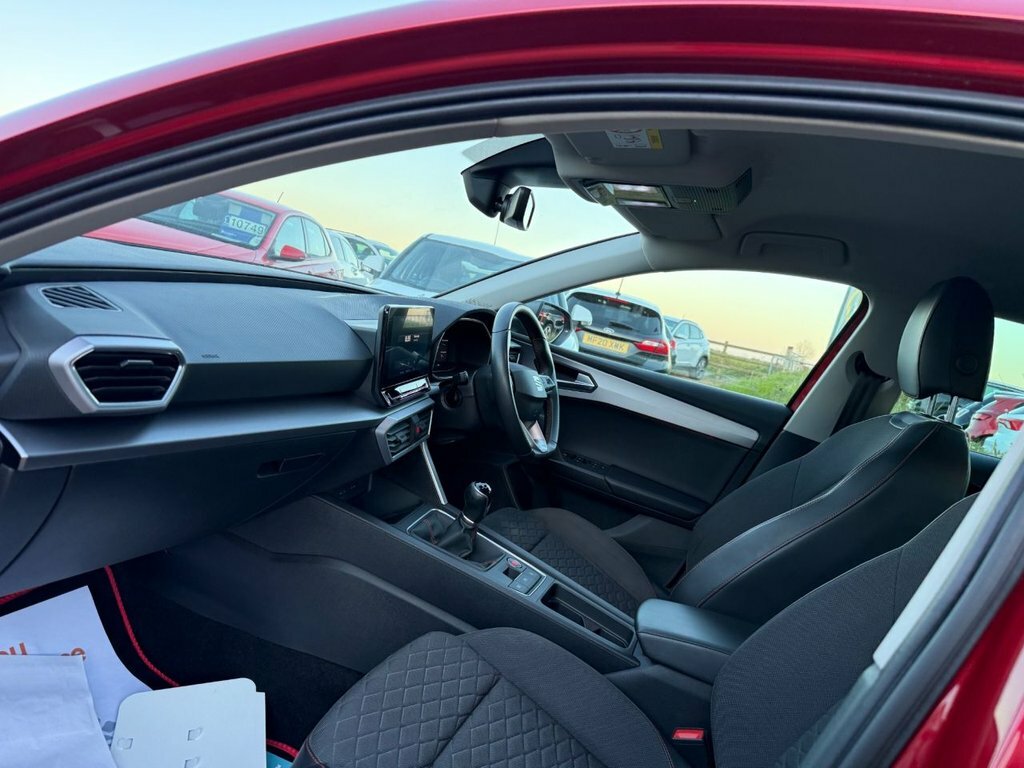 Seat Leon 1.5L Fr SJ70NDO Red #4