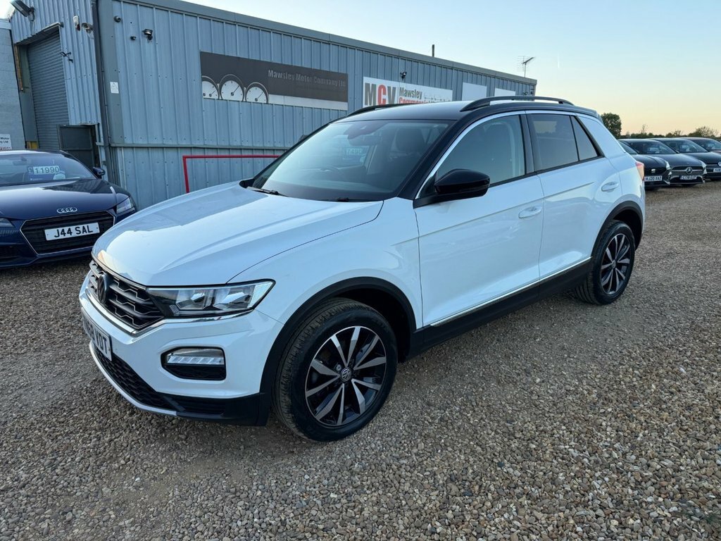 Volkswagen T-Roc 1.5L Design White