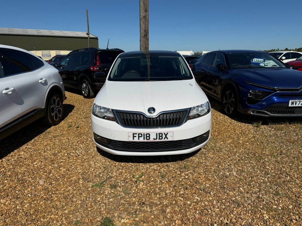 Skoda Rapid Spaceback 1L Se Sport FP18JBX White #2