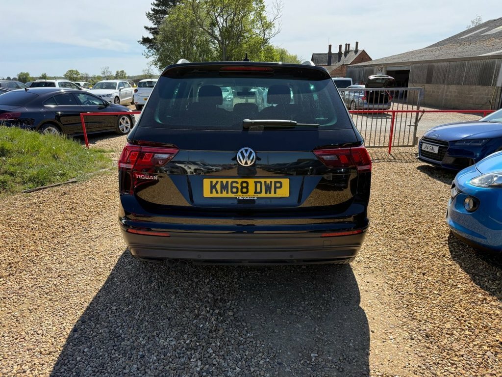 Volkswagen Tiguan 2L Se Navigation KM68DWP Black #6