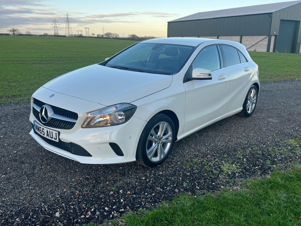Mercedes-Benz A Class 1.5 A180d Sport Executive 7G-dct Euro 6 Ss MM65AUJ #3
