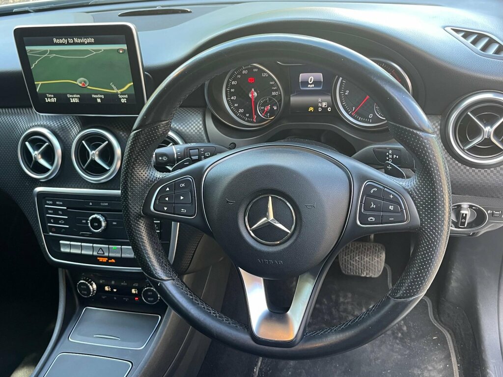 Mercedes-Benz A Class 1.5 A180d Sport Executive 7G-dct Euro 6 Ss MM65AUJ #5
