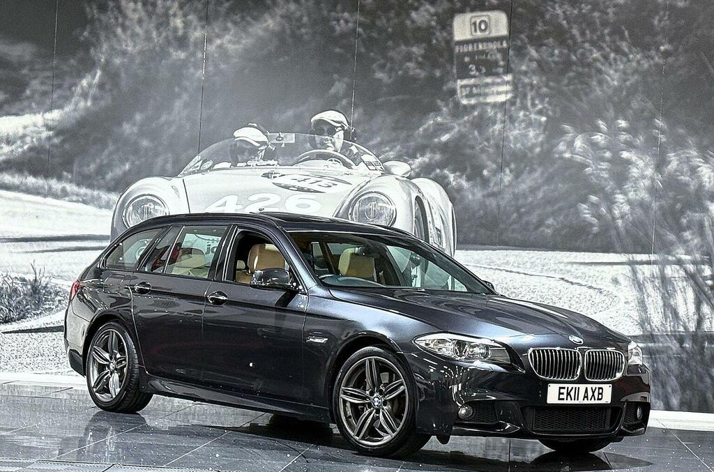 BMW 5 Series Estate 3.0 530D M Sport Touring Steptronic Euro 5 Grey