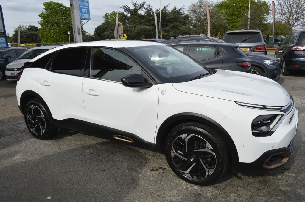 Citroen C4 Hatchback 1.2 Puretech C-series Edition 2022 MW22ZLU White #6