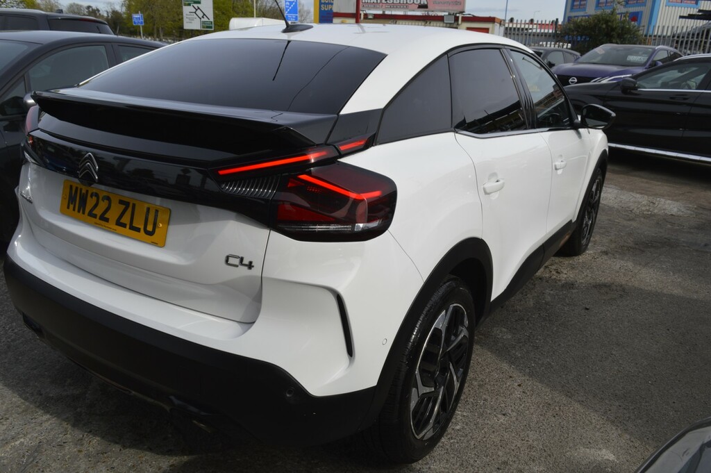Citroen C4 Hatchback 1.2 Puretech C-series Edition 2022 MW22ZLU White #2