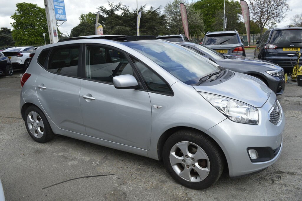 Kia Venga Mpv 1.6 3 2011 Silver #6
