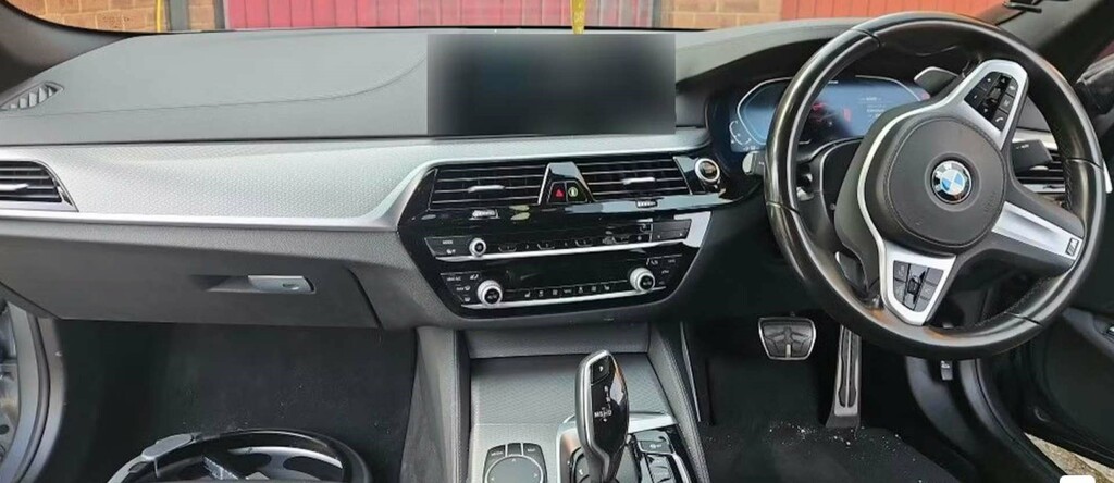 BMW 5 Series 530E M Sport YC69PZB Blue #3