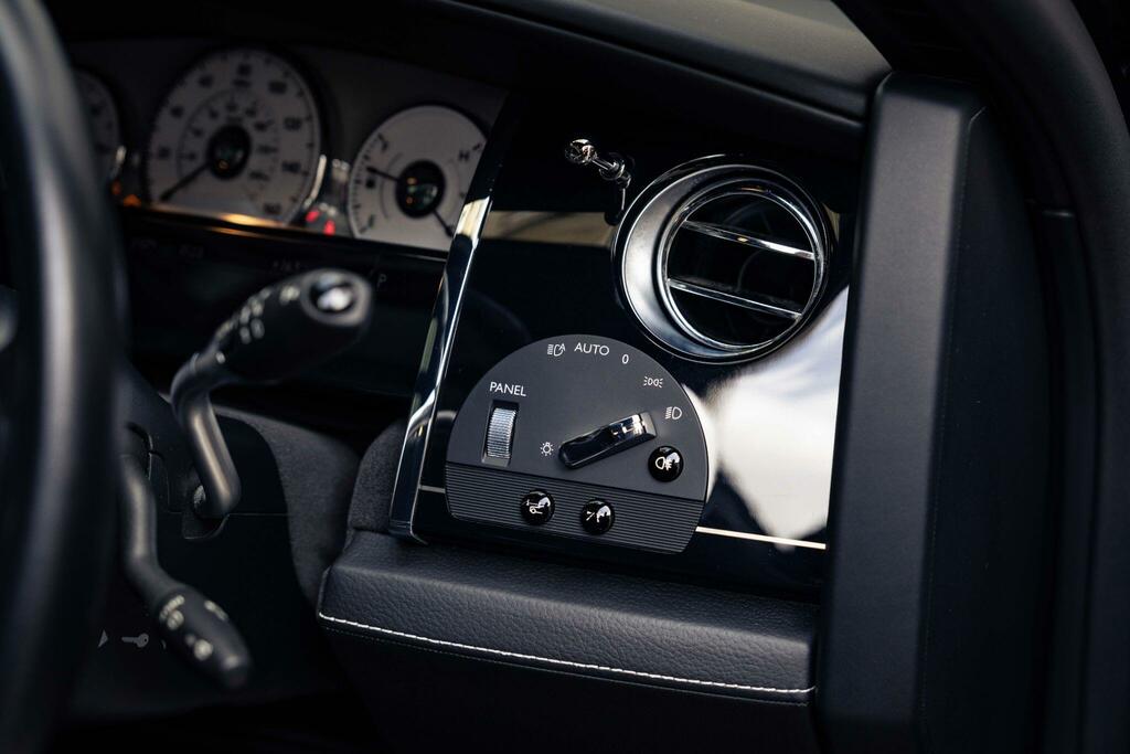 Rolls-Royce Ghost 6.6 V12 Euro 5 Black #28