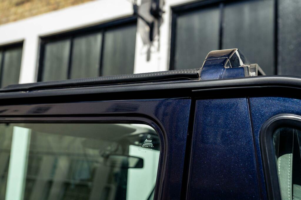 Mercedes-Benz G Class 4.0 G400 Cdi Swb 250 Bhp Black #24
