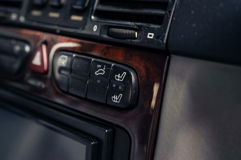 Mercedes-Benz G Class 4.0 G400 Cdi Swb 250 Bhp Black #19
