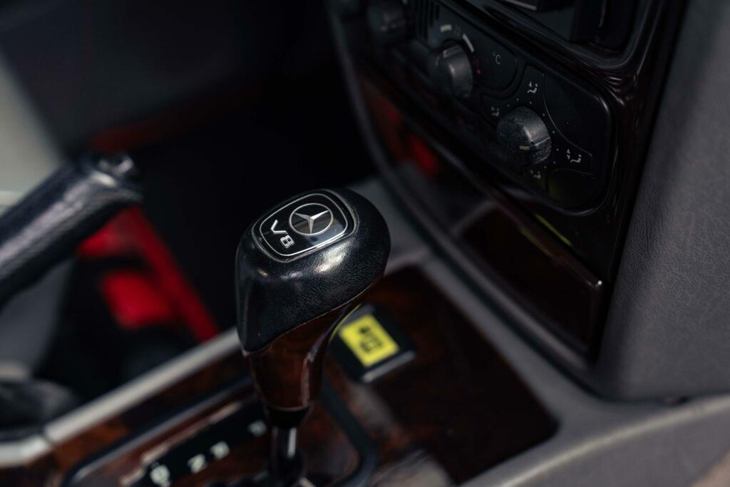 Mercedes-Benz G Class 4.0 G400 Cdi Swb 250 Bhp Black #11
