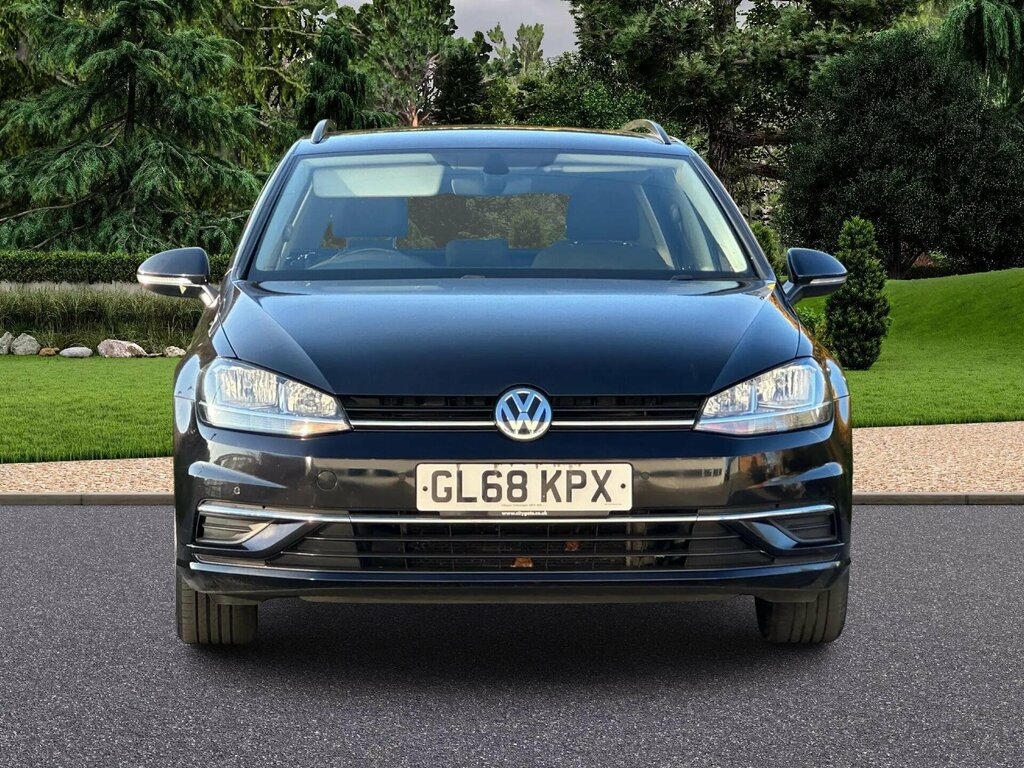 Volkswagen Golf 1.0 Tsi Se Nav Dsg Euro 6 Ss GL68KPX Black #2