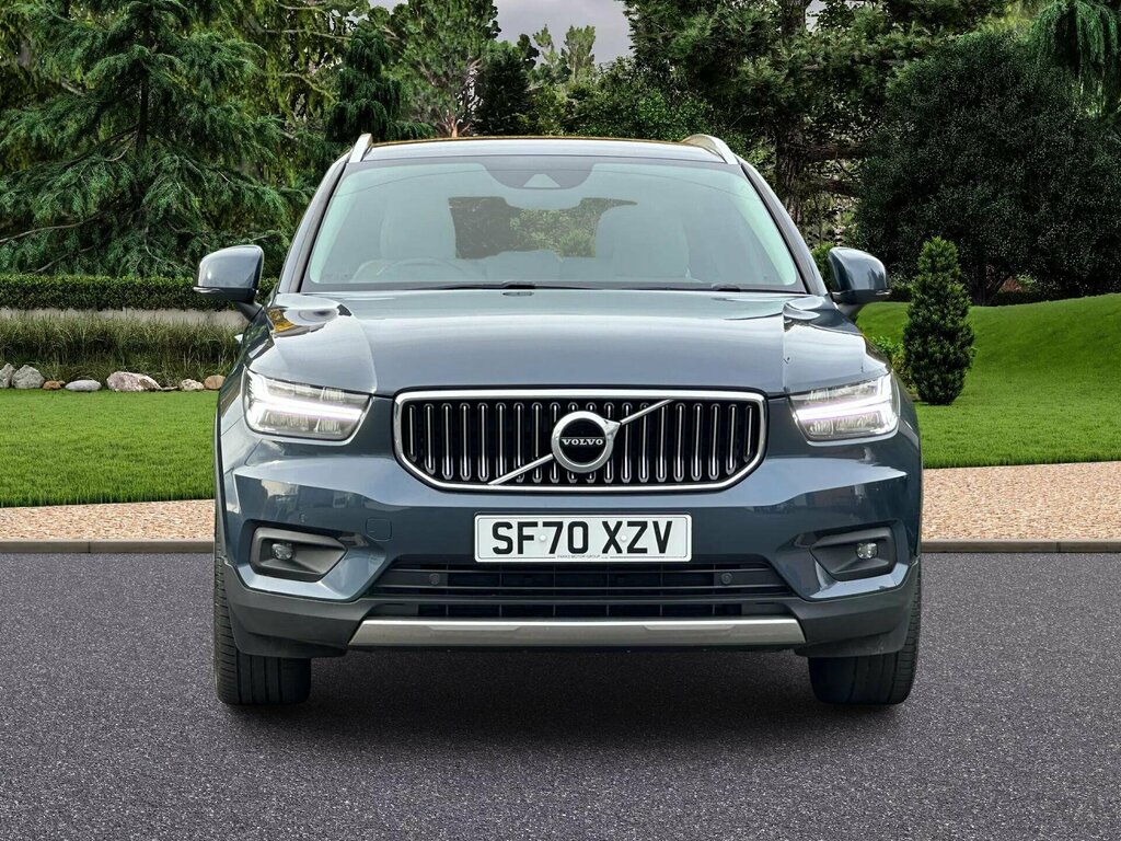 Volvo XC40 1.5 T3 Inscription Euro 6 Ss SF70XZV Blue #2