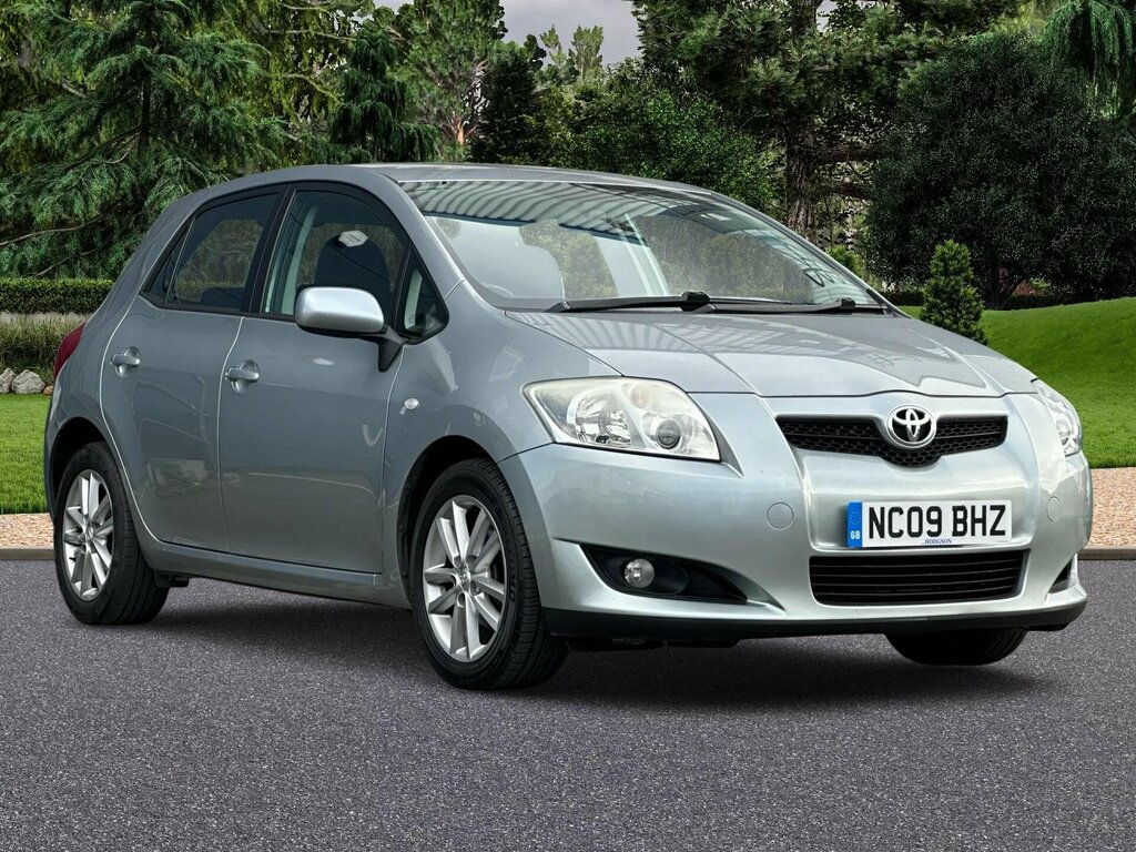 Toyota Auris 1.33 Vvt-i Tr Ss Silver