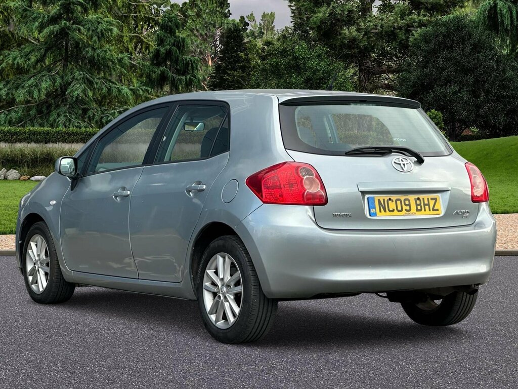 Toyota Auris 1.33 Vvt-i Tr Ss Silver #4
