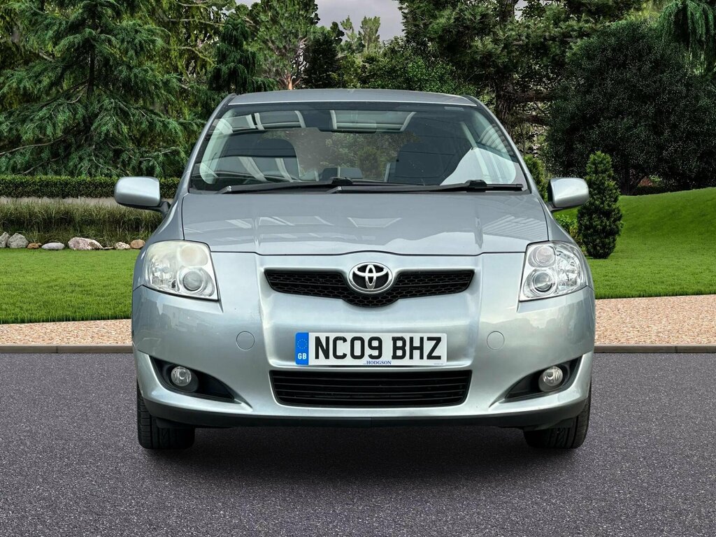 Toyota Auris 1.33 Vvt-i Tr Ss Silver #2