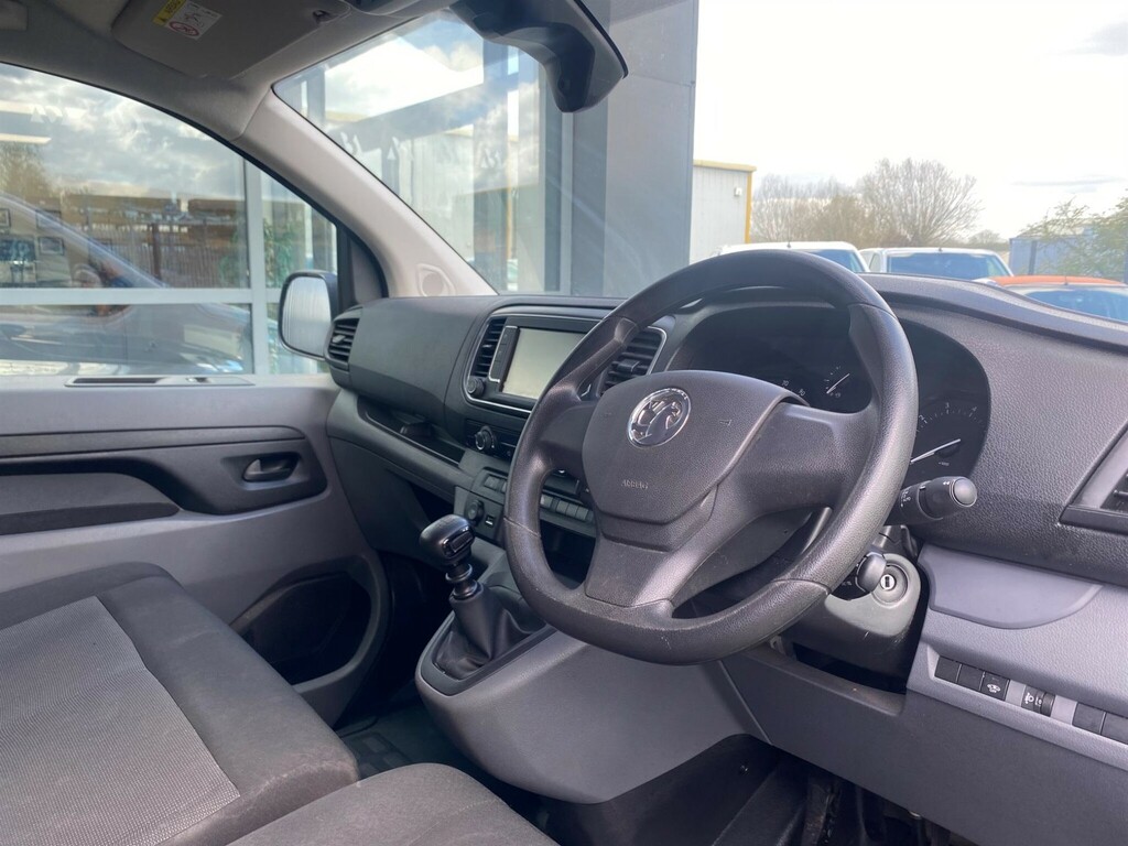 Vauxhall Vivaro 1.5 Turbo D 2900 Dynamic L2 H1 Euro 6 Ss 6Dr DS72VLC #5