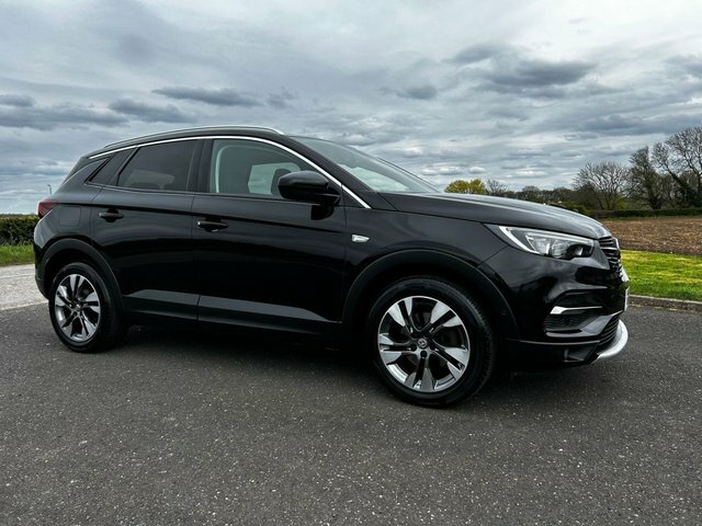 Vauxhall Grandland X 1.5 Turbo D Blueinjection Sport Nav Suv VX68ZXC Black #6