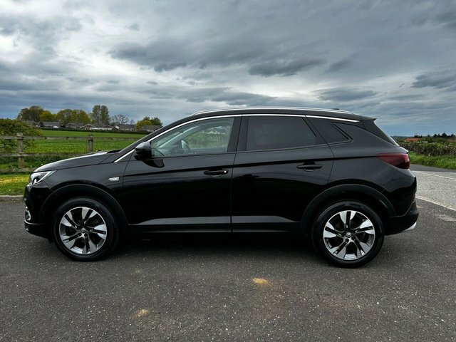 Vauxhall Grandland X 1.5 Turbo D Blueinjection Sport Nav Suv VX68ZXC Black #2