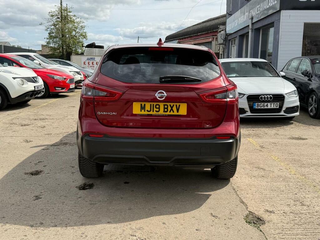 Nissan Qashqai 1.5 Dci Acenta Premium Euro 6 Ss MJ19BXV Red #4