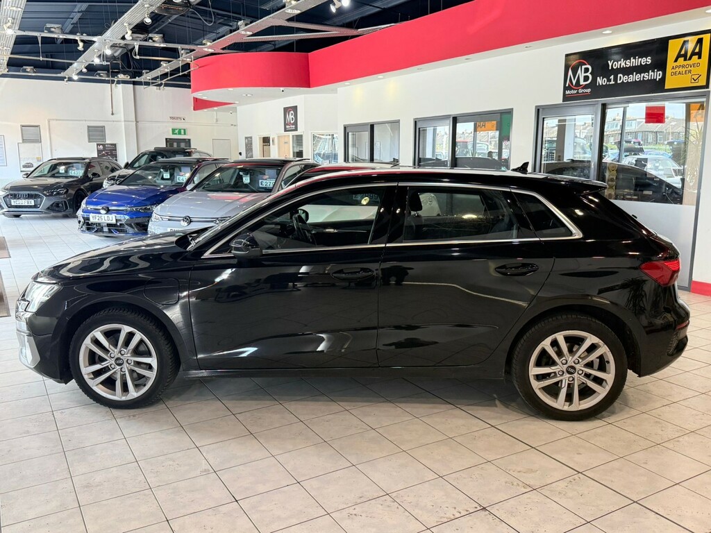 Audi A3 Hatchback 1.4 Tfsie 40 Sport 202222 SP22UCO Black #5