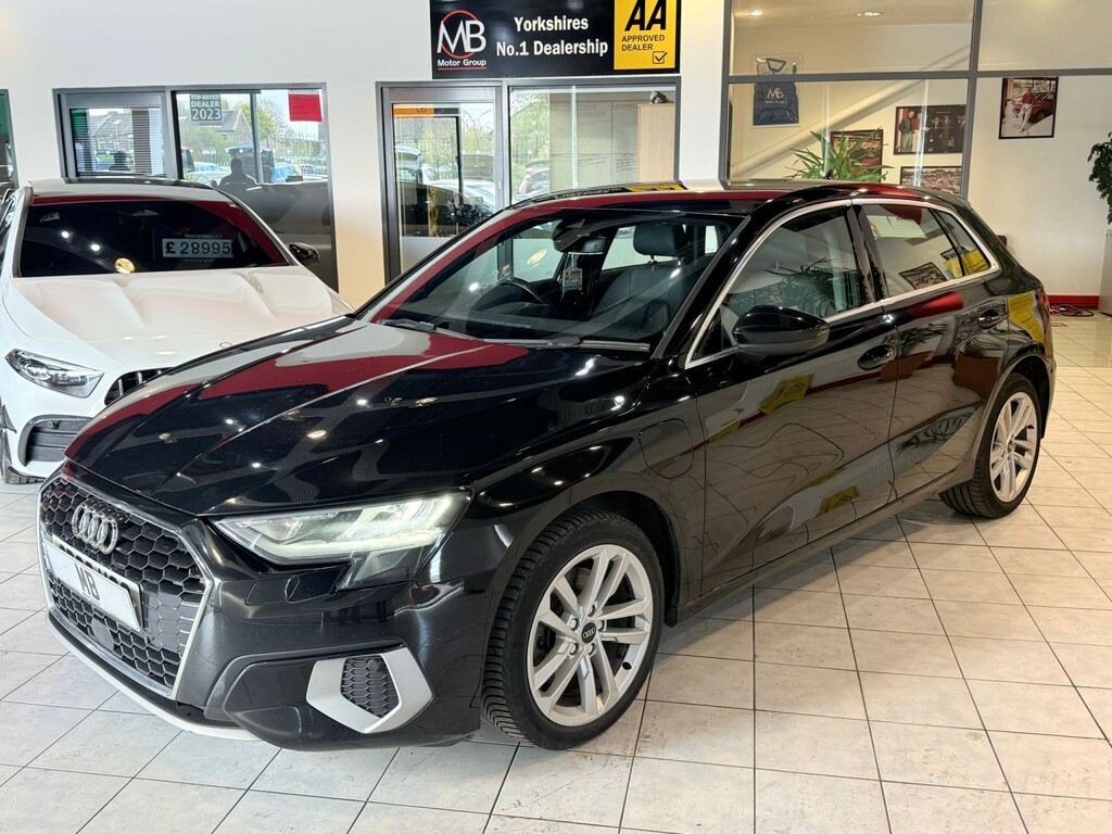 Audi A3 Hatchback 1.4 Tfsie 40 Sport 202222 SP22UCO Black #4