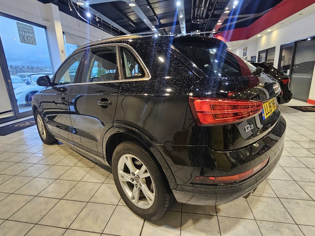 Audi Q3 Suv 2.0 Tdi Se 201515 LL15TXR Black #5