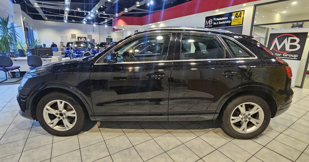 Audi Q3 Suv 2.0 Tdi Se 201515 LL15TXR Black #4