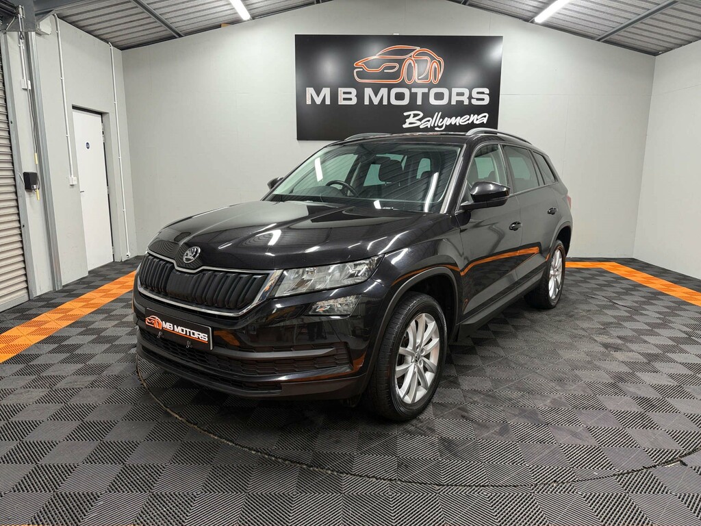 Skoda Kodiaq Se Tdi Scr BF68HGJ Black #3