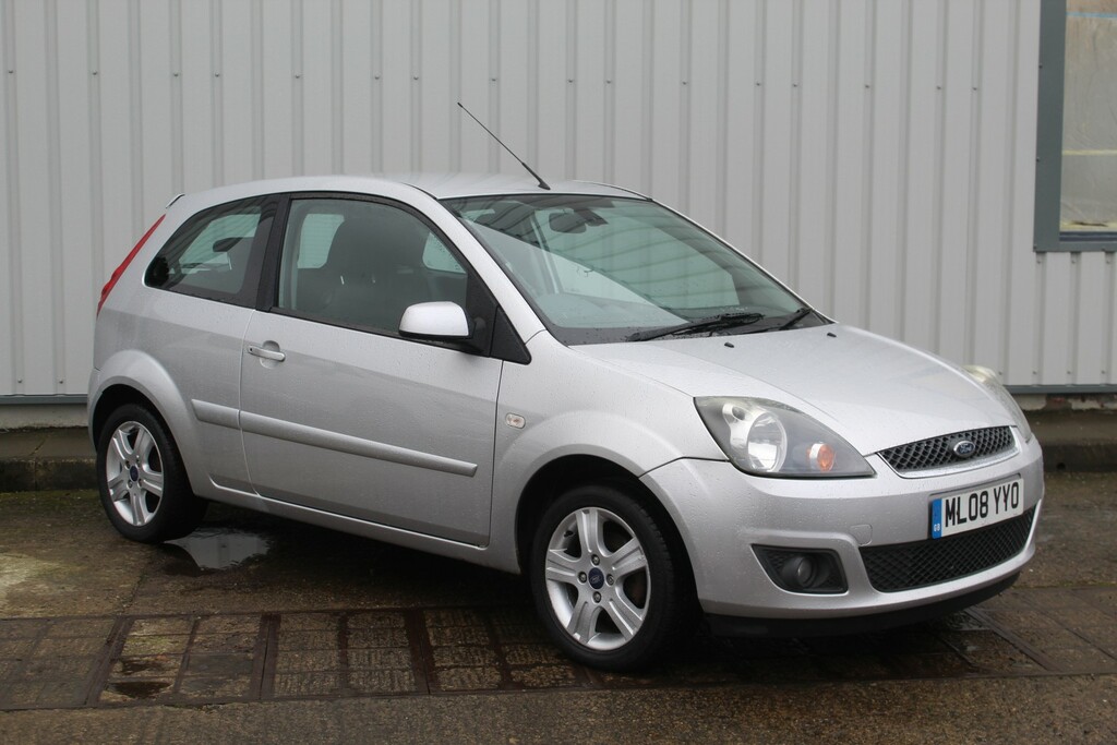Ford Fiesta Hatchback 1.4 Tdci Zetec Climate 2008 Silver #3