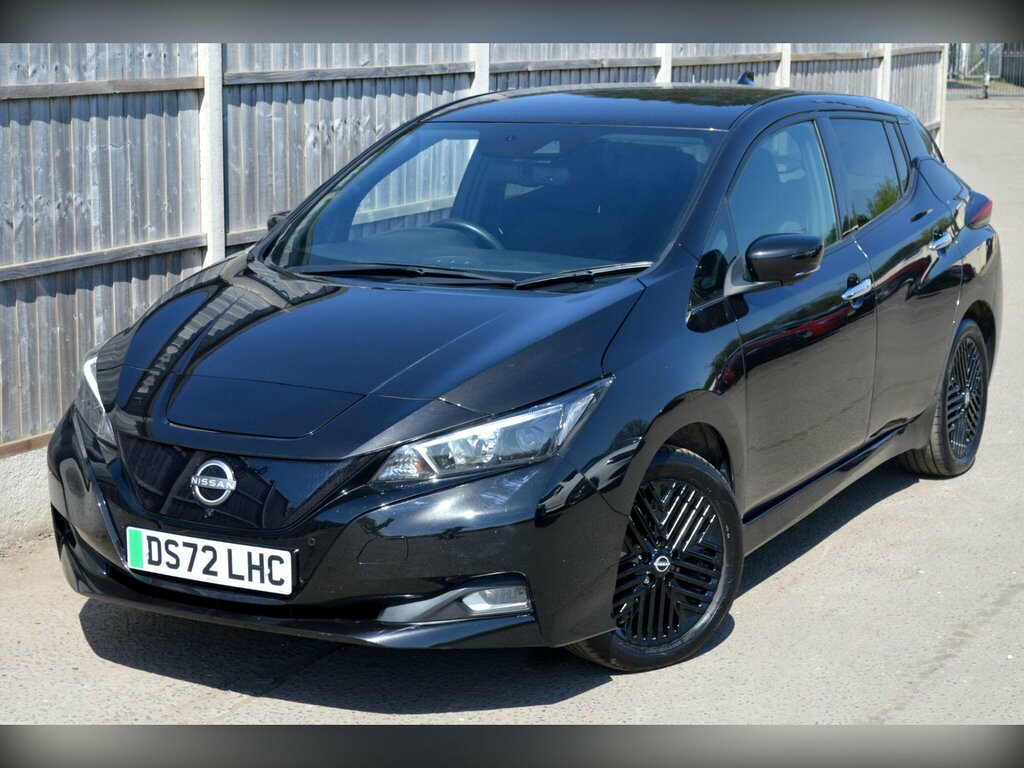 Nissan Leaf 39Kwh N-connecta Black