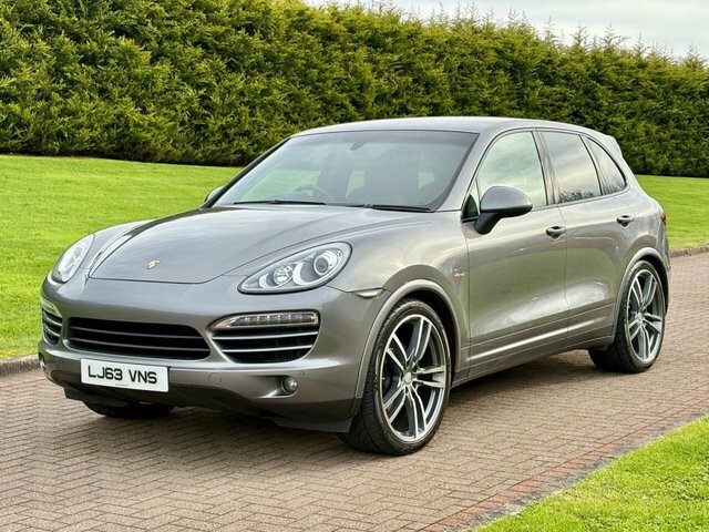Porsche Cayenne 3.0 Td V6 Suv LJ63VNS Grey #2