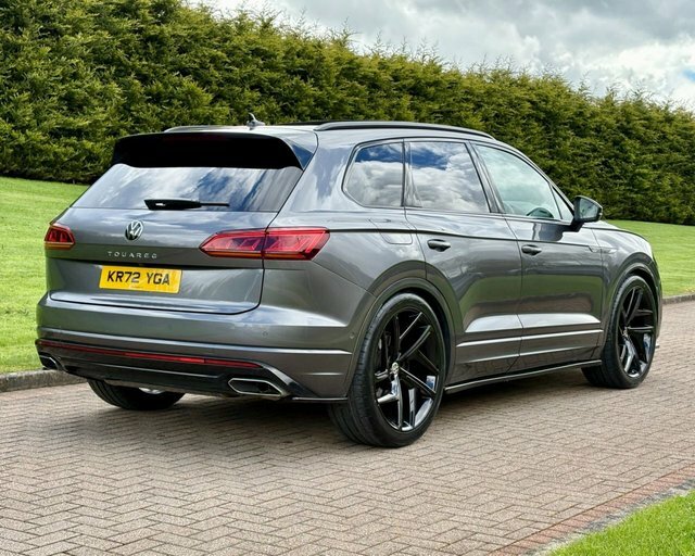 Volkswagen Touareg 3.0 Tdi V6 Black KR72YGA Grey #3