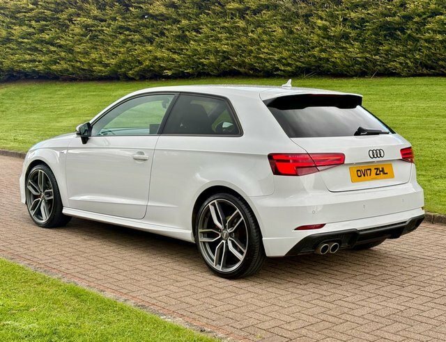 Audi A3 2.0 Tdi Black Edition OV17ZHL White #4