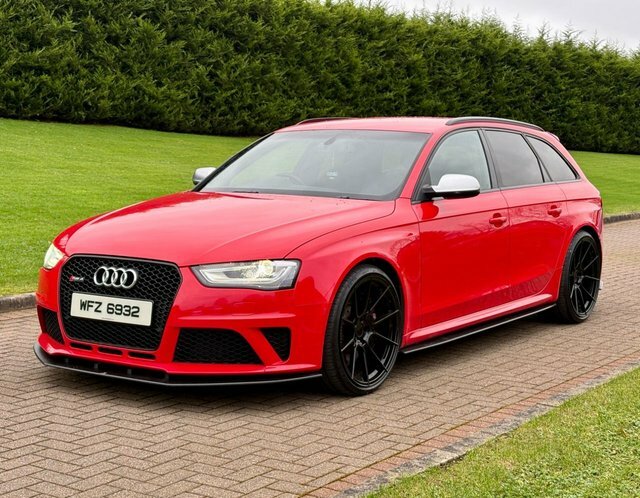 Audi RS4 Avant 4.2 Fsi V8 Estate Red #2