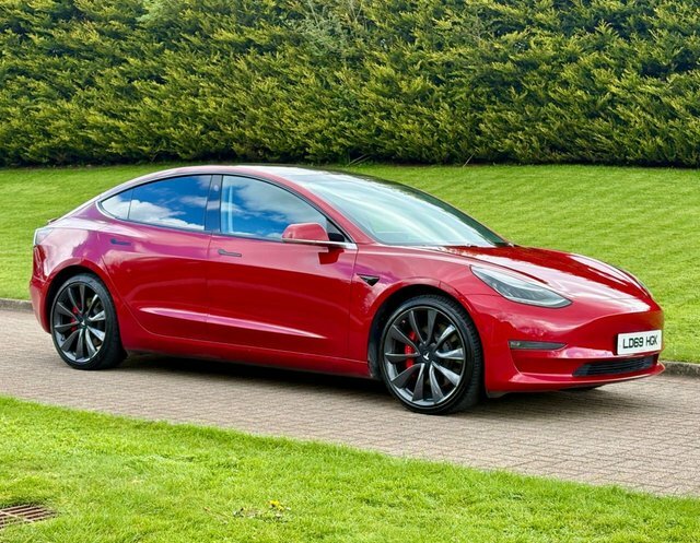 Tesla Model 3 Dual Motor Performance Saloon LD69HGK Red #5