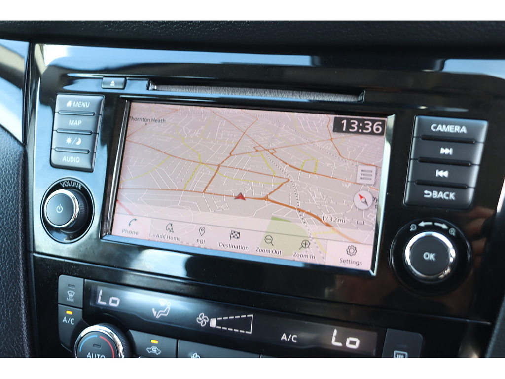 Nissan Qashqai Dig-t Acenta Premium FR19BFF Black #4
