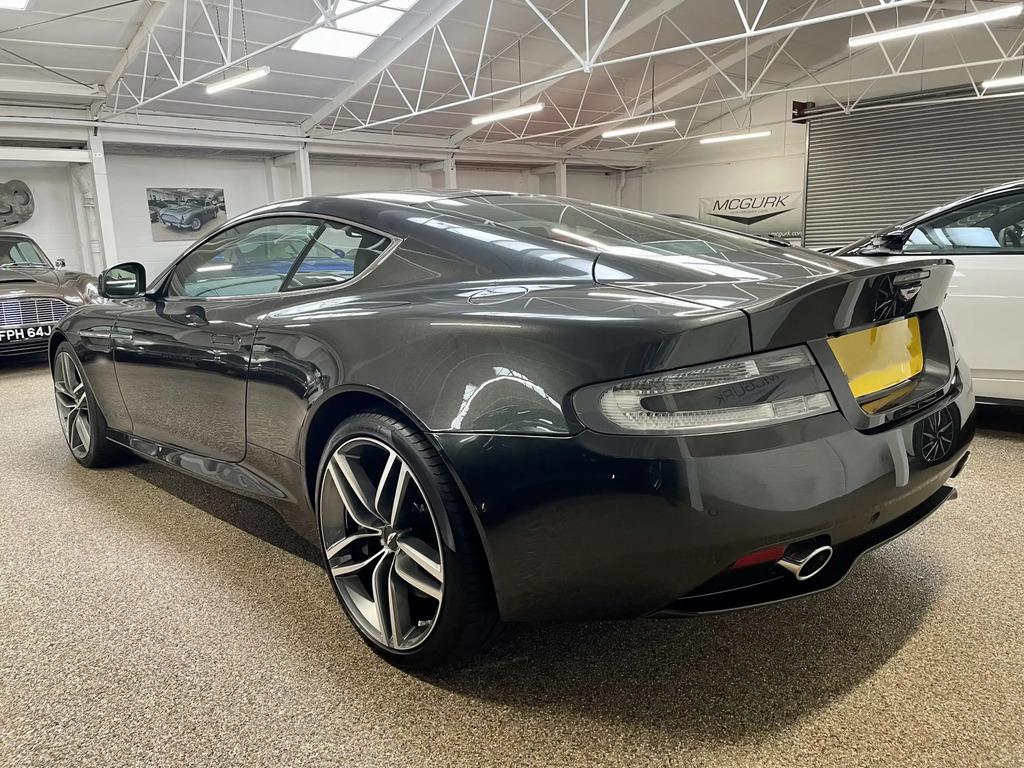 Aston Martin DB9   #4