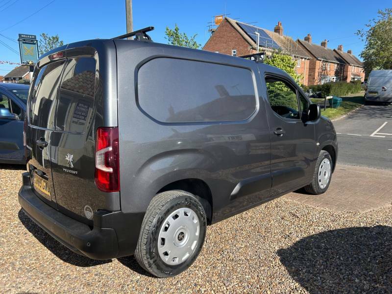 Peugeot Partner 1.5 Bluehdi 1000 Professional Standard Panel Van S CF69GWU Grey #2