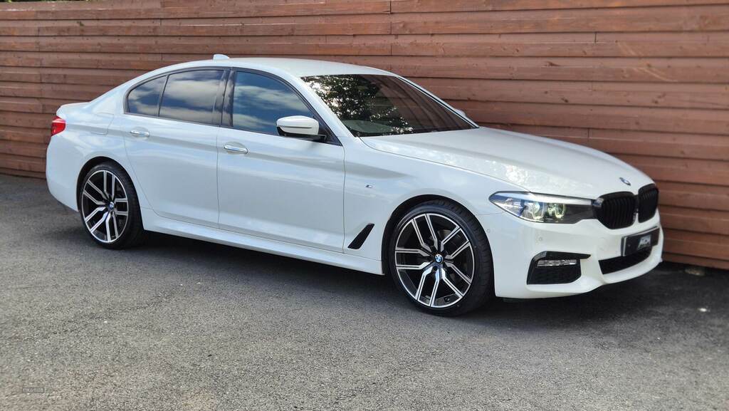 BMW 5 Series 520D Xdrive M Sport VFZ1331 White #6