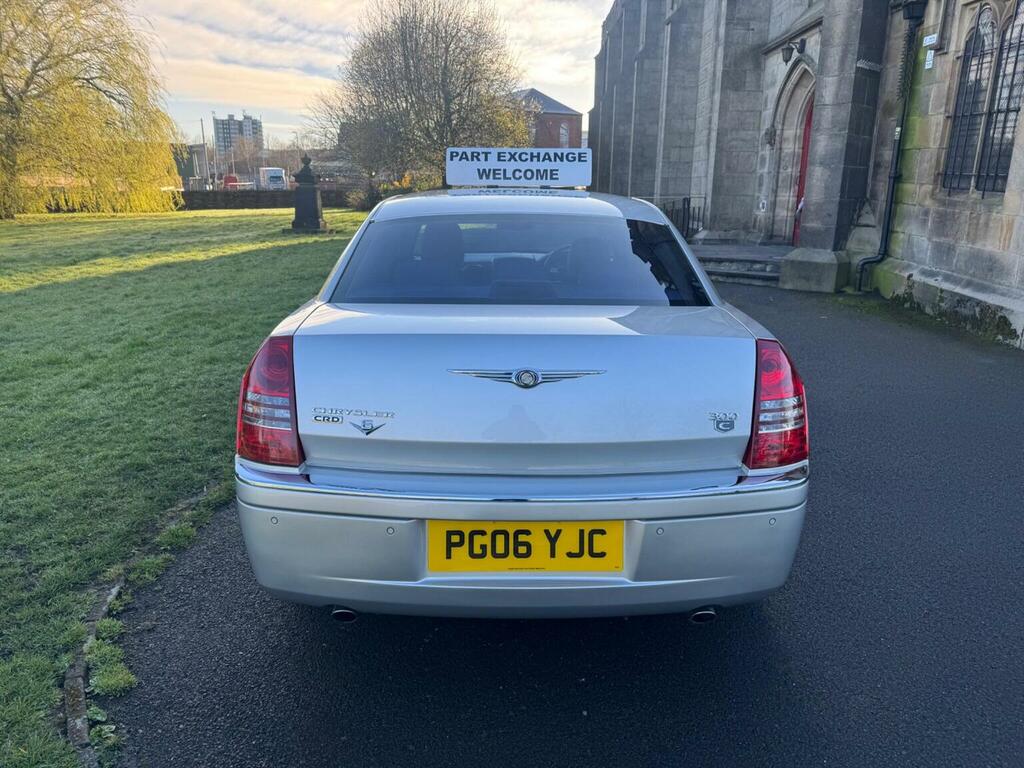 Chrysler 300C Saloon 3.0 Crd V6 200606 Silver #6